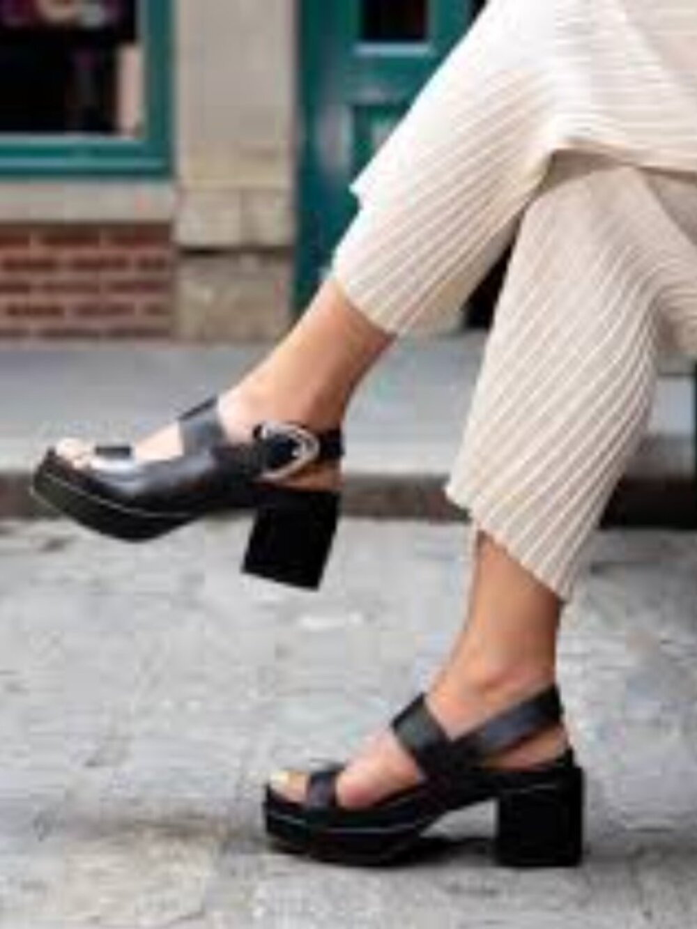 Aerosoles Clarkson Black Leather Platform Block Heel Sandals Size 7.5M